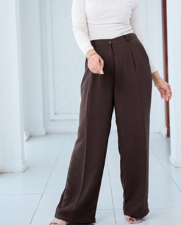 High-Waisted Wide-Leg Trousers - Brown