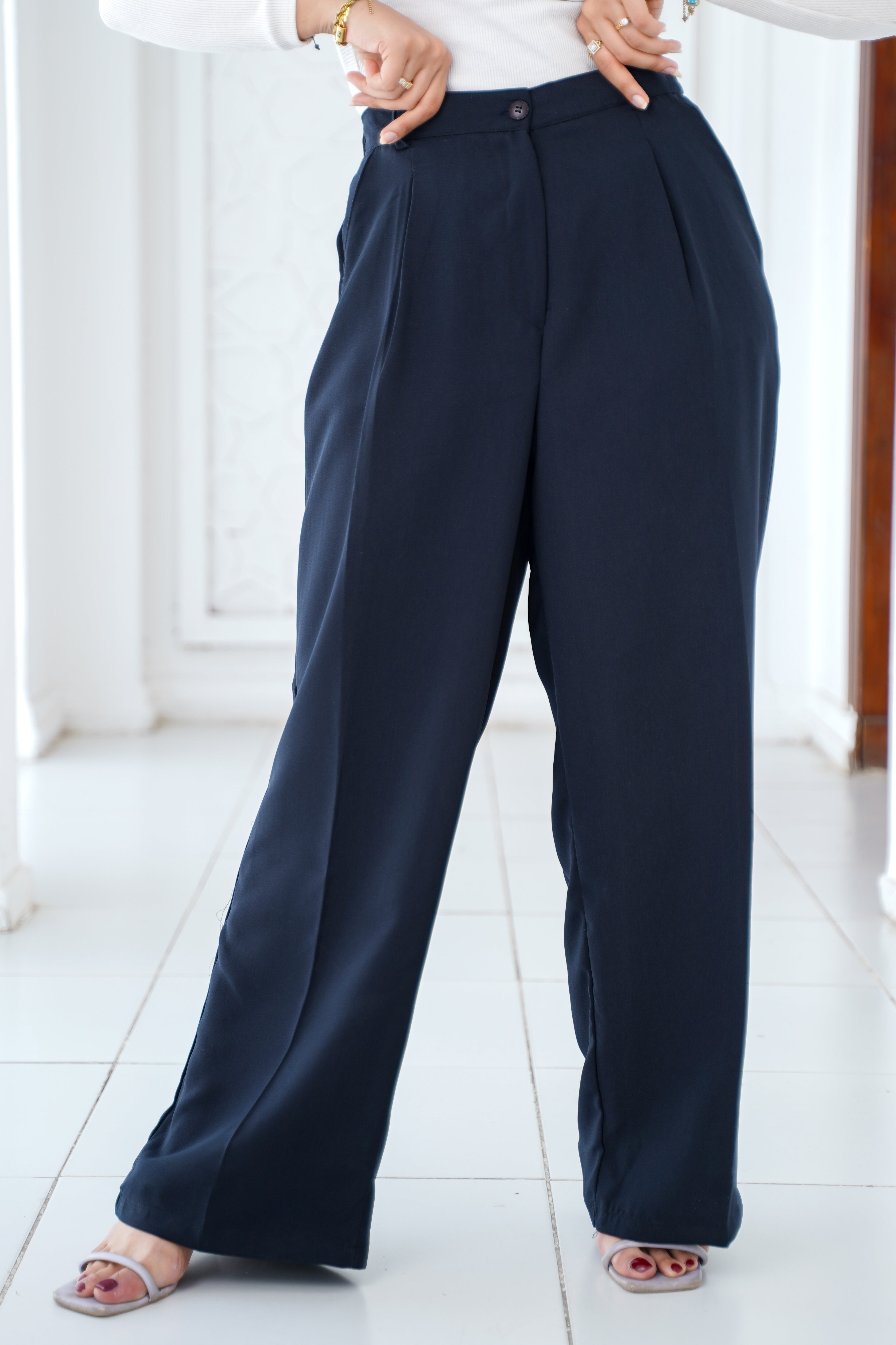 High-Waisted Wide-Leg Trousers - Dark Navy