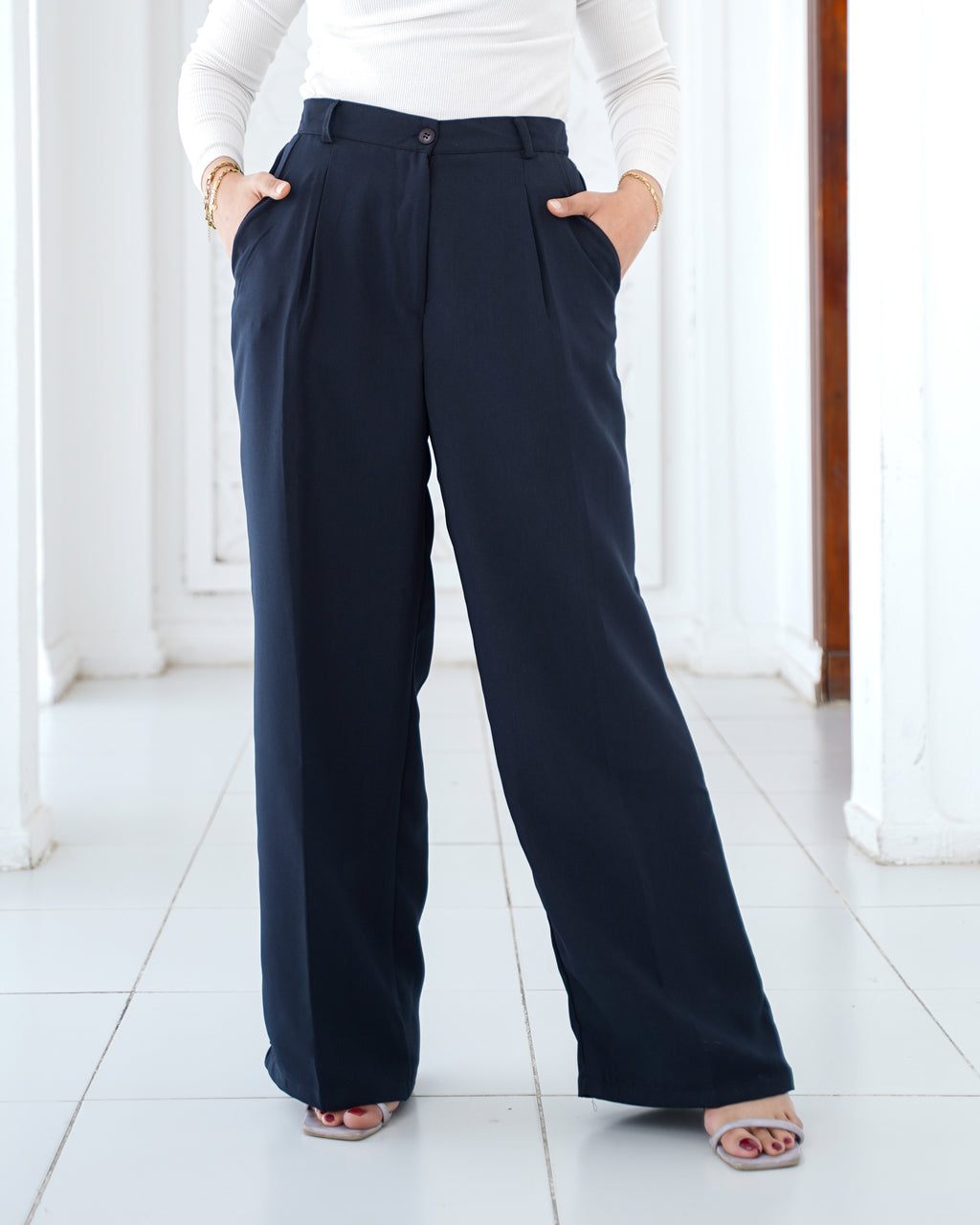 High-Waisted Wide-Leg Trousers - Dark Navy